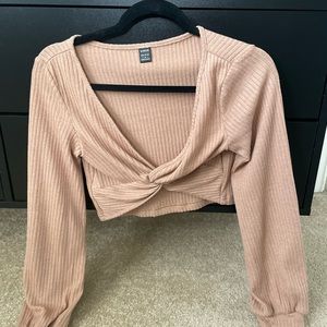 Women's long sleeve top